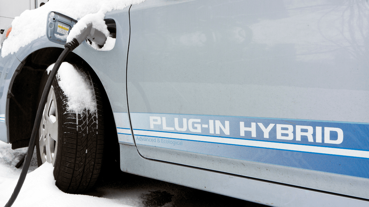Mobil Hybrid Adalah: Penjelasan dan Keunggulannya